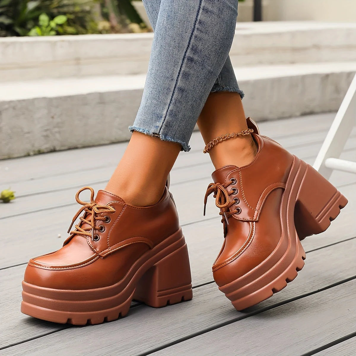 Women's Chunky-Heel Lace-Up Platform Oxfords in Brown – product view | Hensley London
