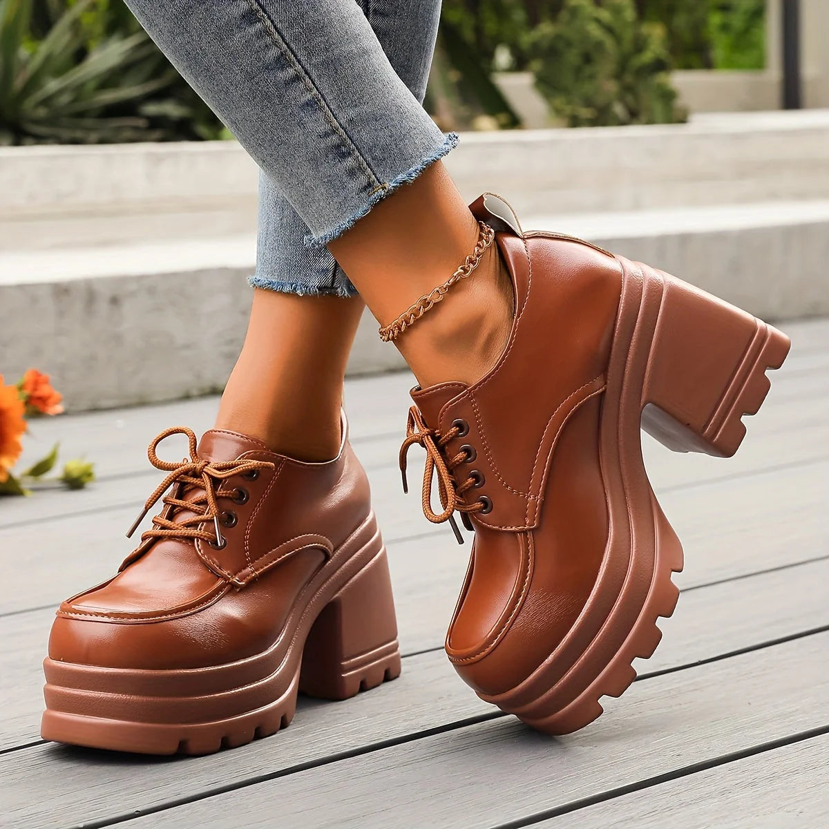 Women's Chunky-Heel Lace-Up Platform Oxfords in Brown – product view | Hensley London