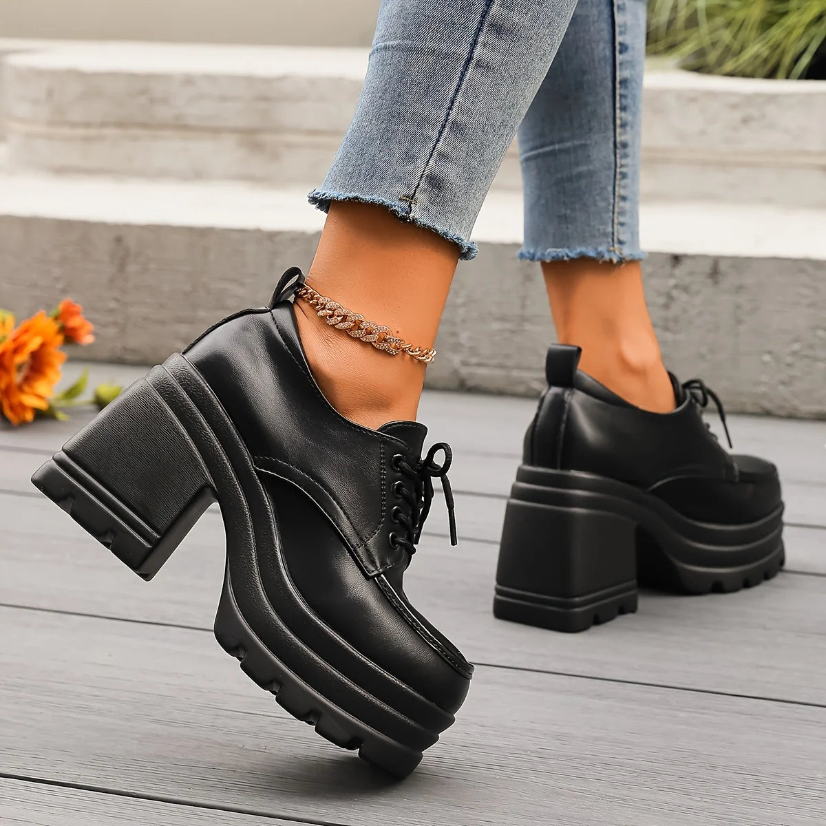 Women's Chunky-Heel Lace-Up Platform Oxfords in Black – additional view | Hensley London