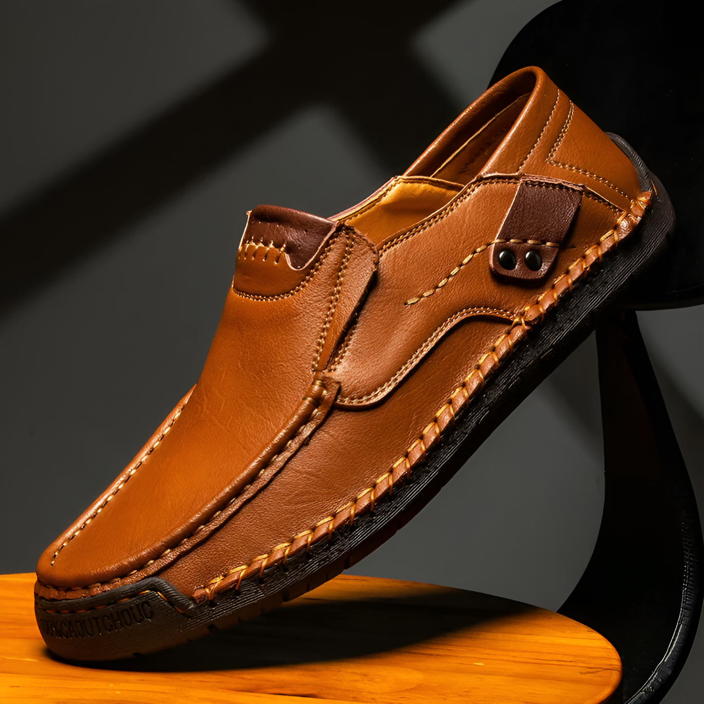 Men's Premium Leather Loafers – detail view | Hensley London