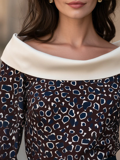 Women's Contrast Fold-Collar Printed Blouse in Chocolate – Product view | Hensley London