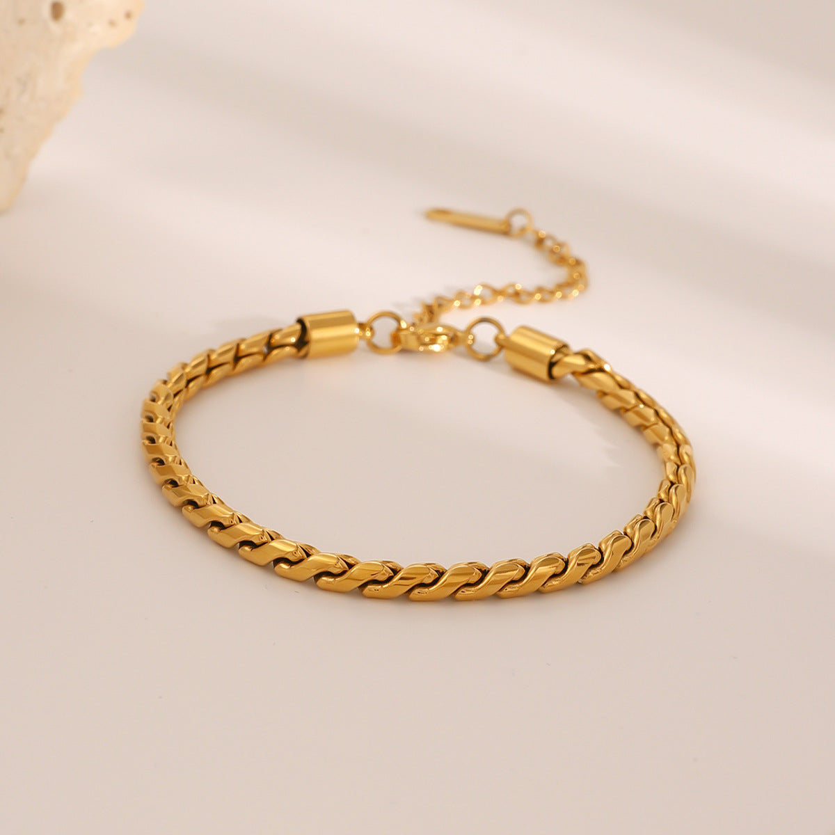 Women's Bracelet Gold Stainless Steel 18k Plated 4