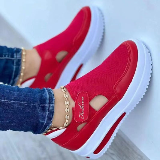 Women’s Casual Low-Top Sneakers with Chunky Sole and Velcro Strap 0