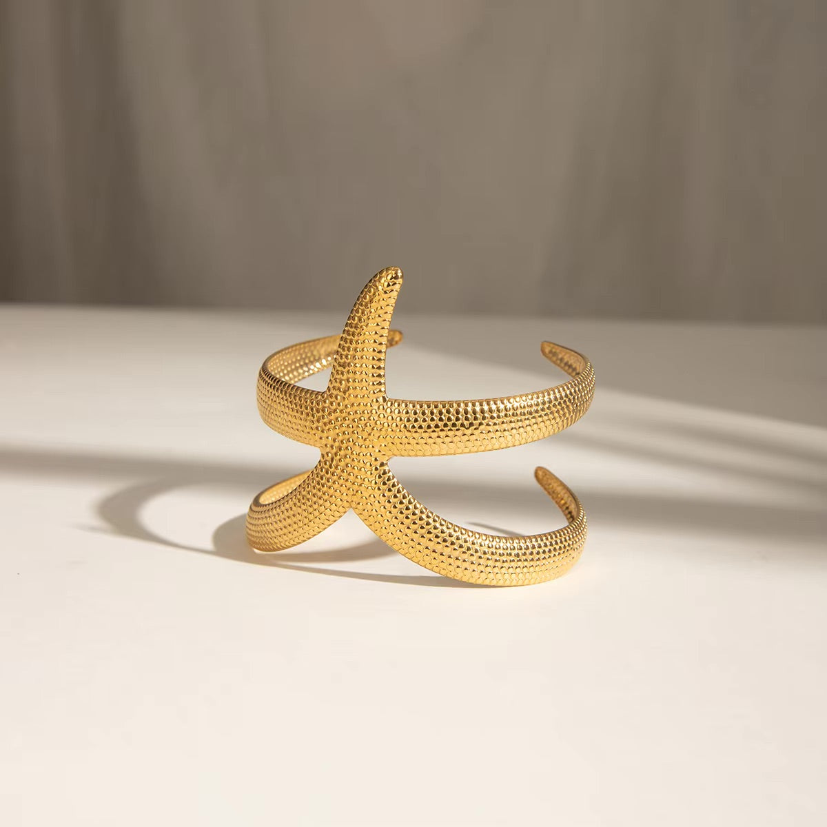 Women's Cuff Bracelet Gold Stainless Steel Starfish Design 5