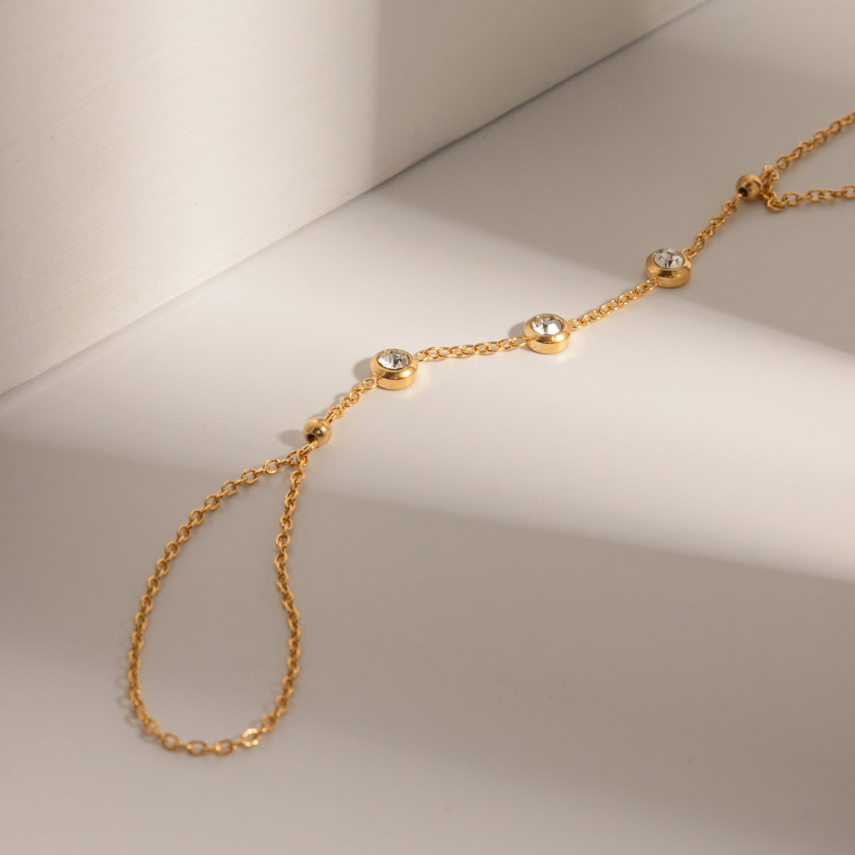 Women's Diamond Hand Chain Gold Stainless Steel 6