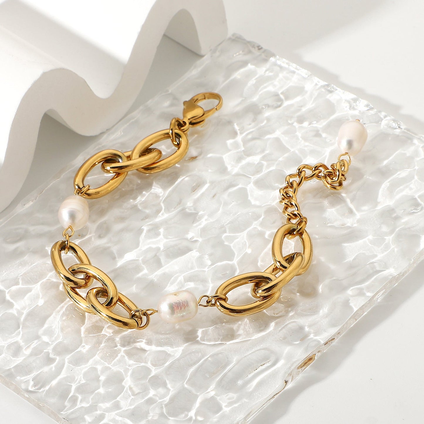 Women's Freshwater Pearl Bracelet Gold Stainless Steel 4