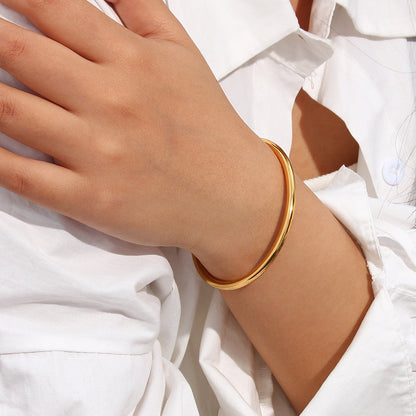 Women's Gold Bangle Bracelet Stainless Steel Minimalistic Design 2