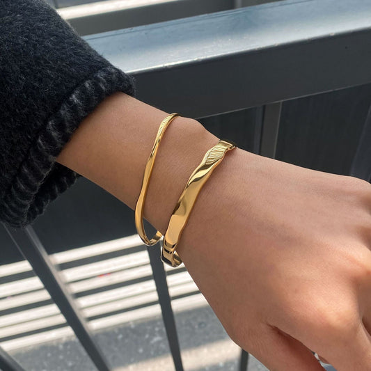 Women's Gold Bangle Cuff Stainless Steel 18k Gold 1
