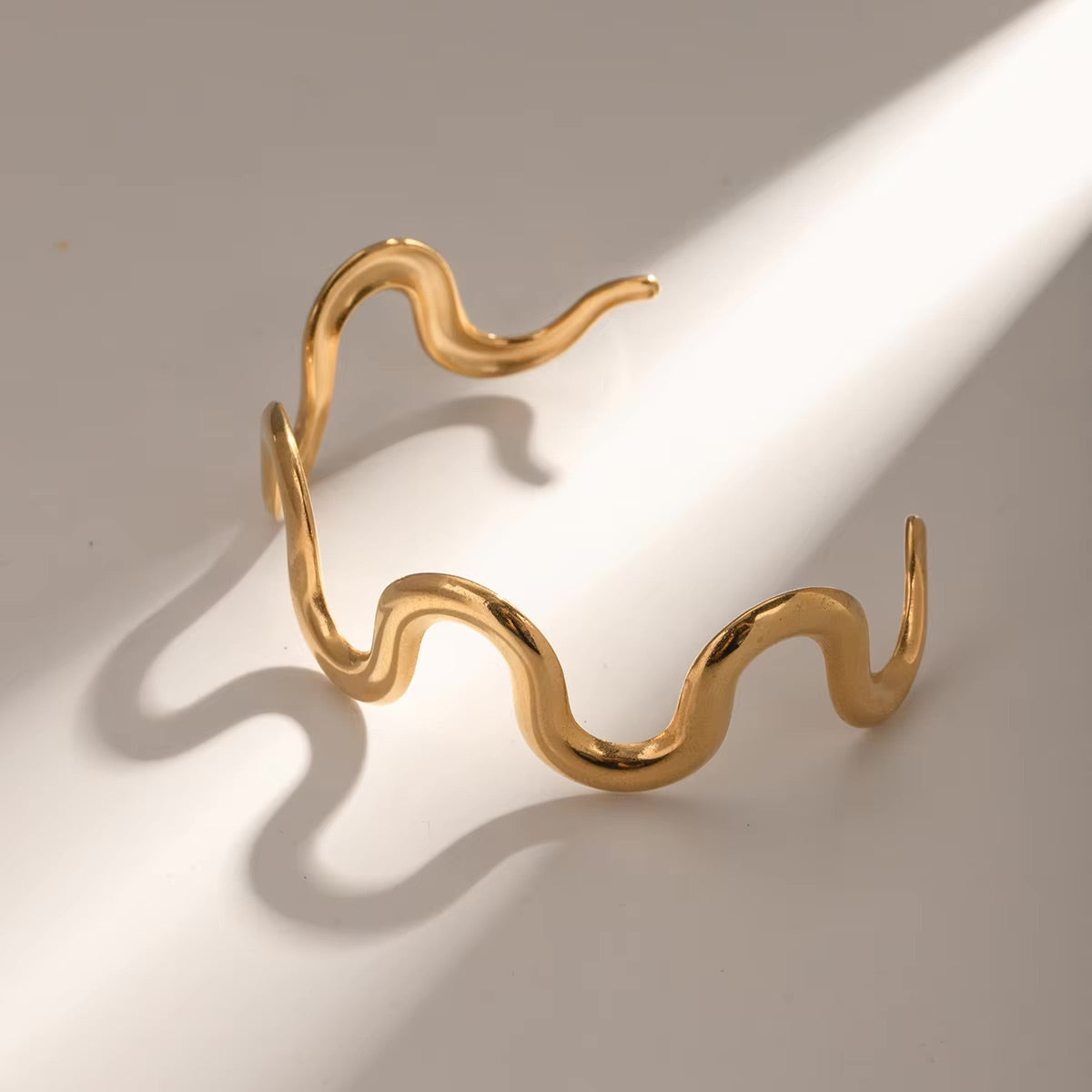 Women's Gold Bangle Twisted Stainless Steel 18k 2