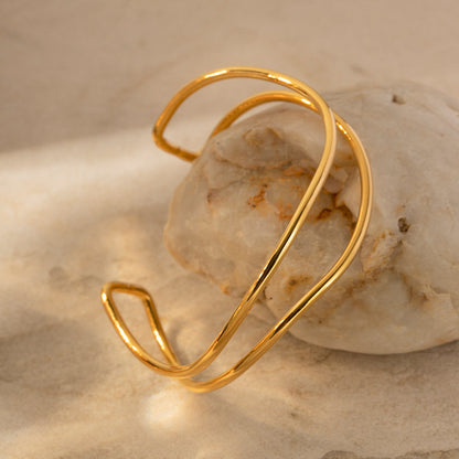 Women's Gold Bracelet Intertwined Design Stainless Steel 3