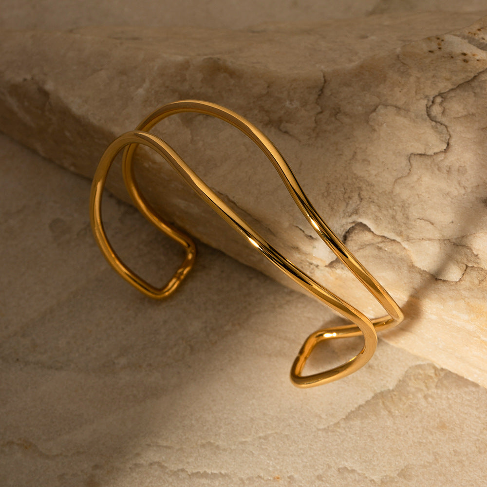 Women's Gold Bracelet Intertwined Design Stainless Steel 6