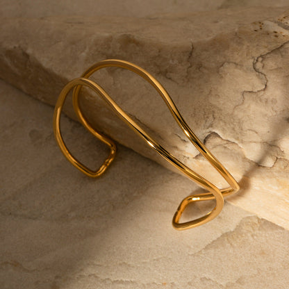 Women's Gold Bracelet Intertwined Design Stainless Steel 6
