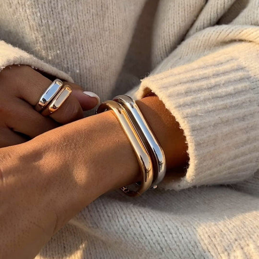 Women's Gold Bracelet Stainless Steel Hypoallergenic Modern Design 1