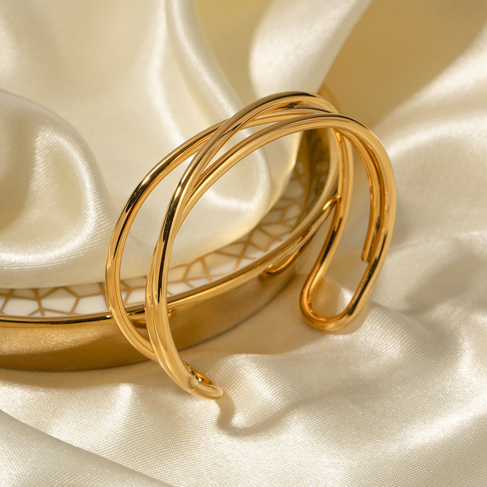 Women's Gold Bracelet Stainless Steel with Diamond Simulants and Pearls 2