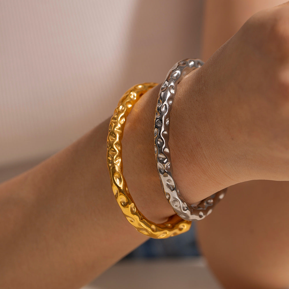 Women's Gold Bracelet Vintage Style 18k Stainless Steel 1