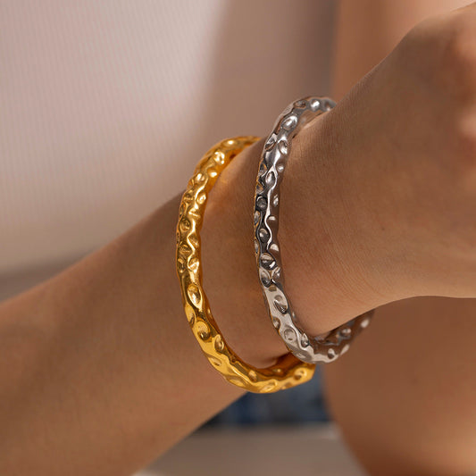 Women's Gold Bracelet Vintage Style 18k Stainless Steel 1