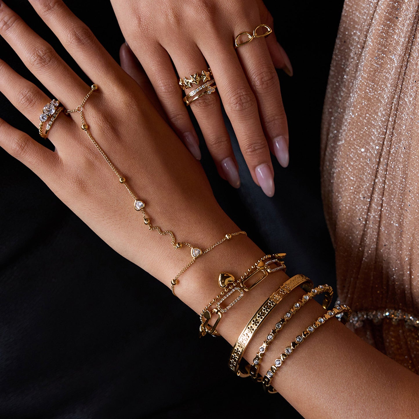 Women's Hand Chain Gold Stainless Steel-Plated 18k 3