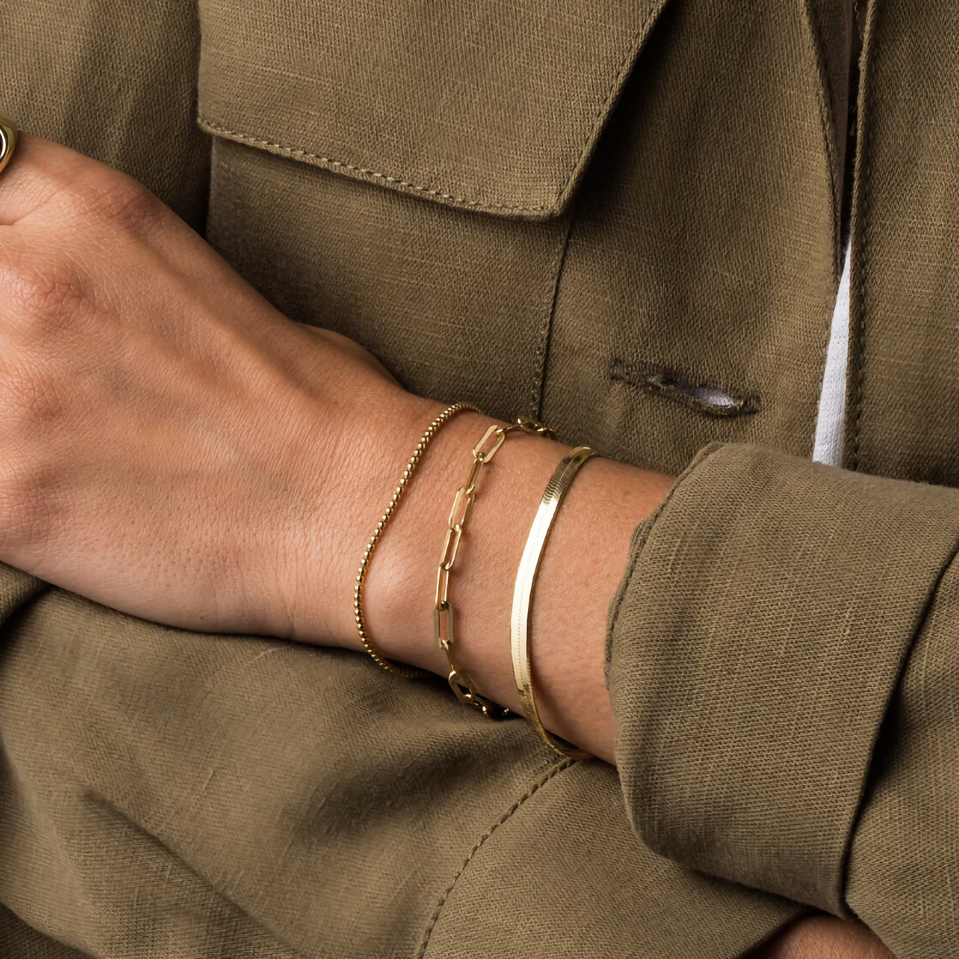 Women's Herringbone Bracelet Gold Stainless Steel 1