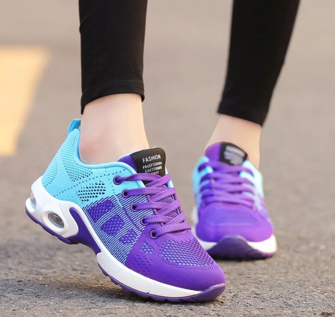 Women's Lightweight Athletic Sneakers with Breathable Mesh and Cushioned Support 1