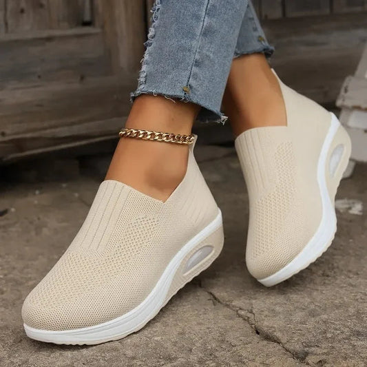Women's Lightweight Slip-On Sneakers with Cushioned Sole and Breathable Mesh Design 0