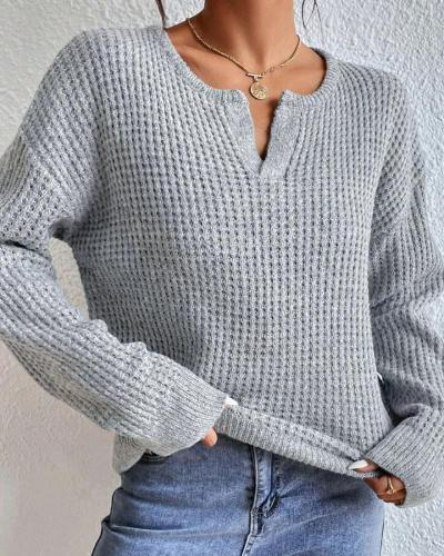 Women's V-Neck Cropped Sweater in Soft Wool Blend with Ribbed Trim - Relaxed Fit 2