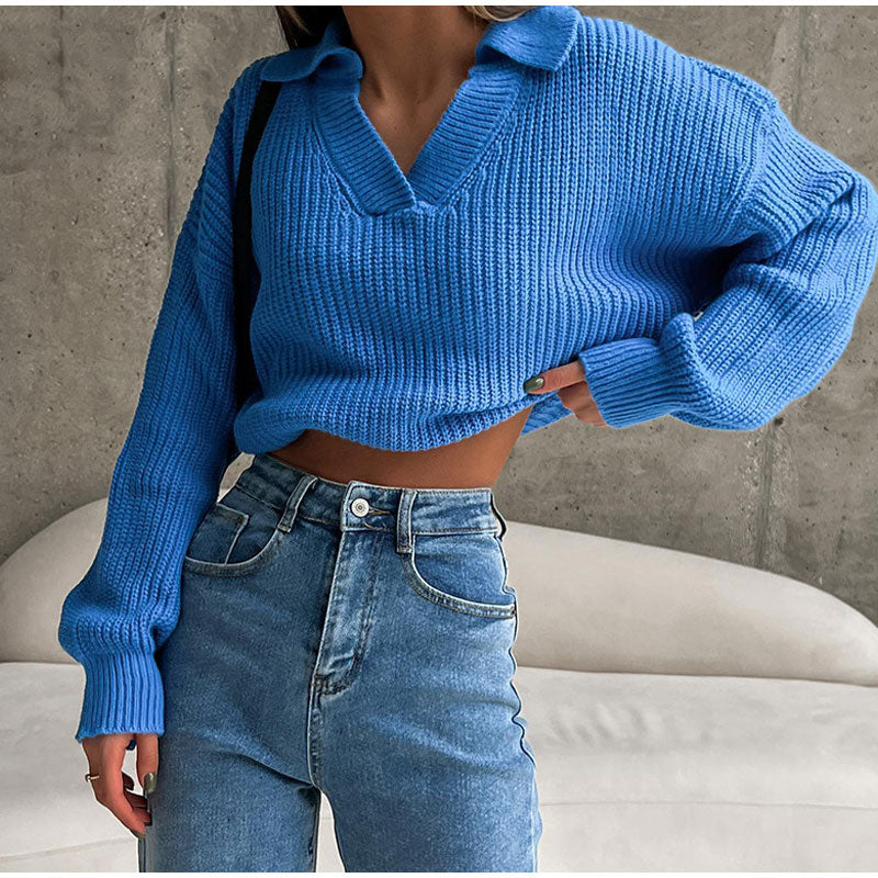 Cozy Women's Knit Sweater in Blue and Green – Relaxed Fit for All Seasons 3