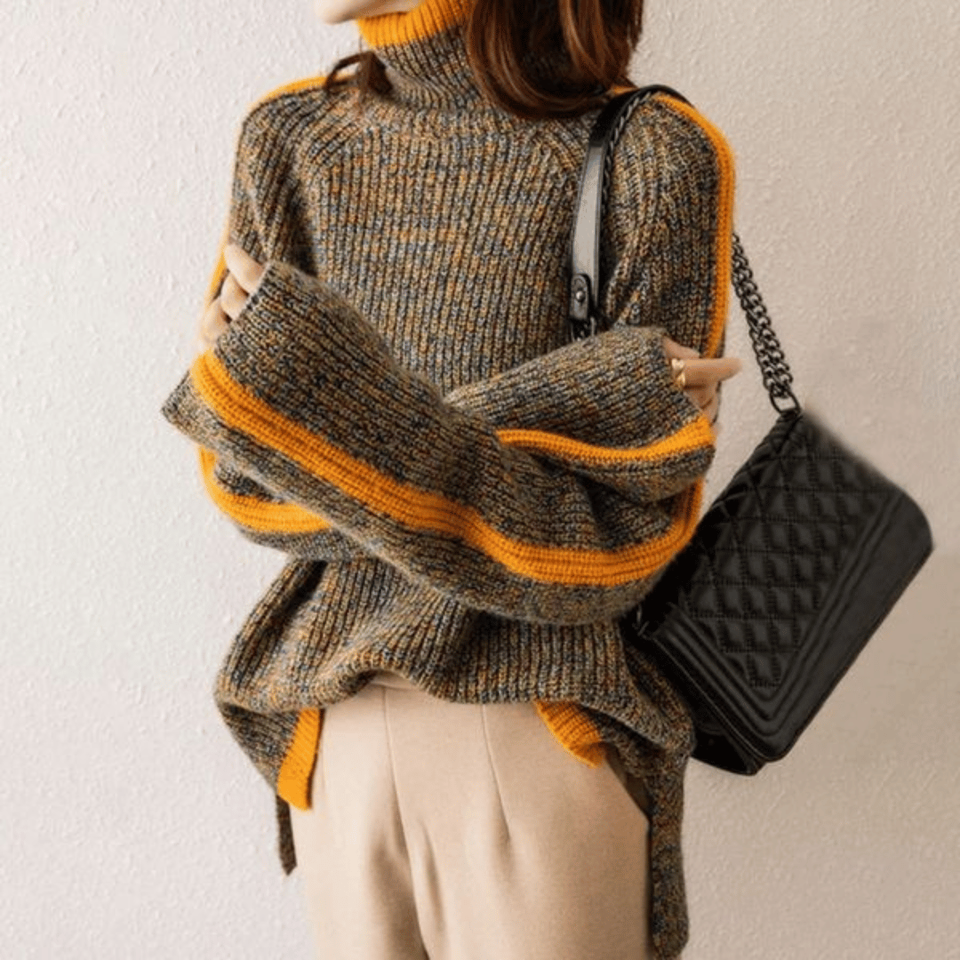 Women's Oversized Turtleneck Sweater in Soft Knit Fabric for Casual Comfort 1