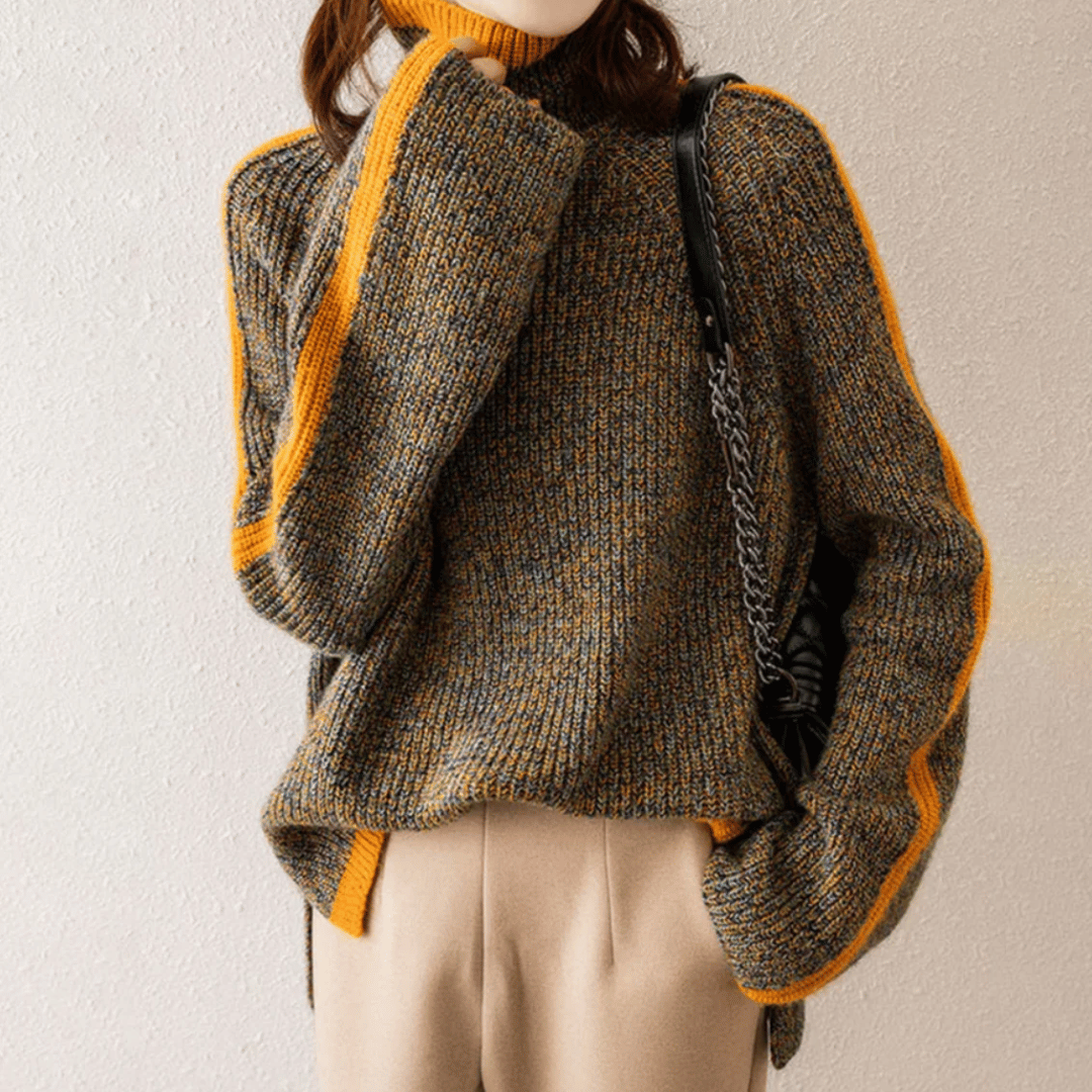 Women's Oversized Turtleneck Sweater in Soft Knit Fabric for Casual Comfort 4