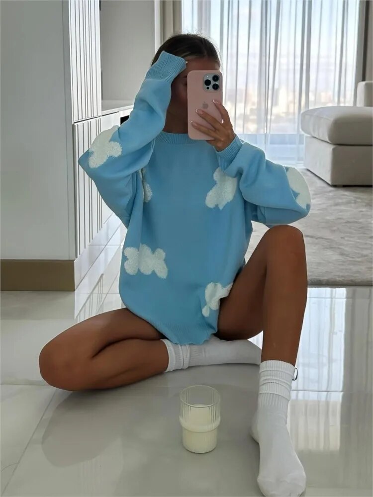 Women's Oversized Sweater with Heart Print - Soft Cotton Blend Casual Wear 4