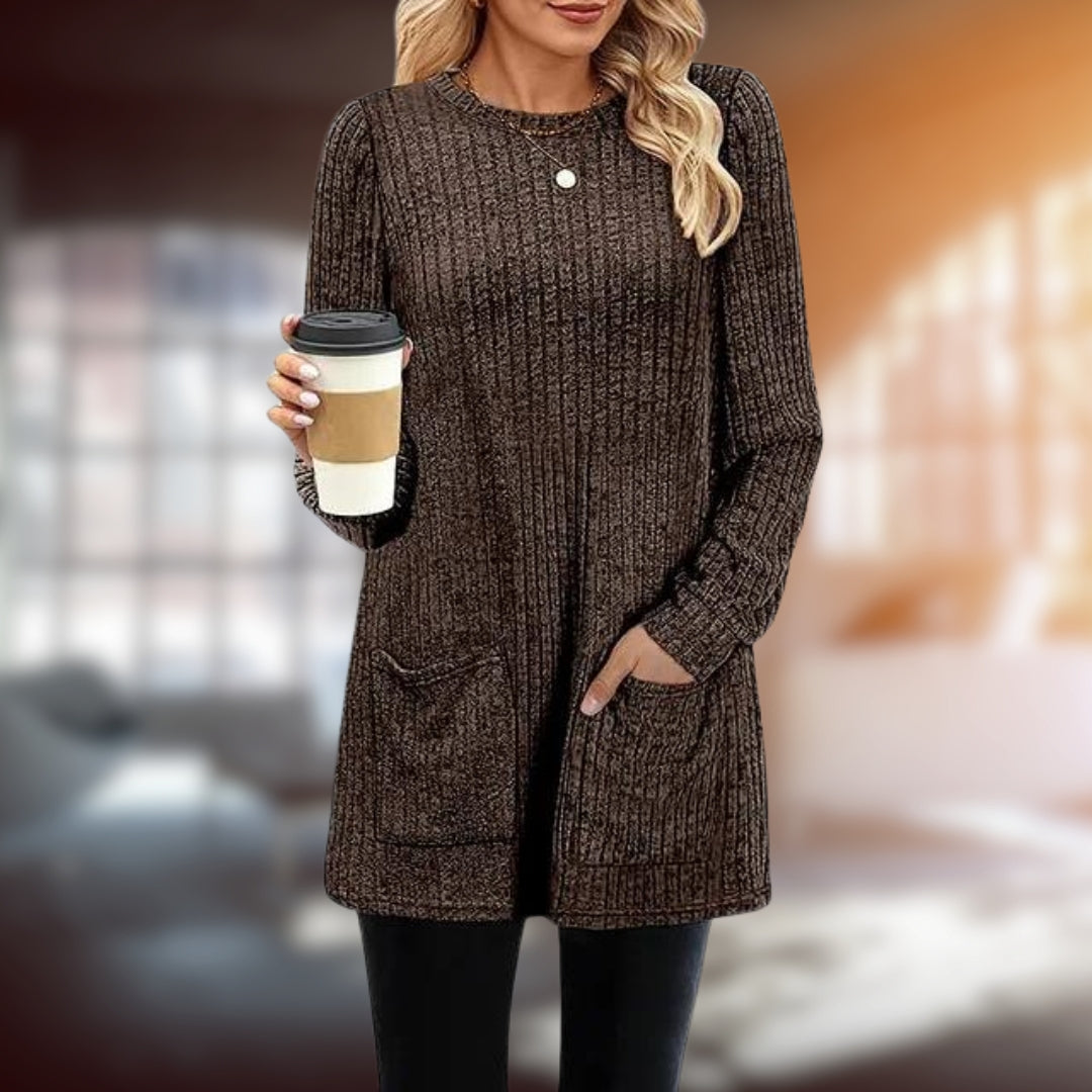 Womens Medium Length Sweater with Round Neckline 2
