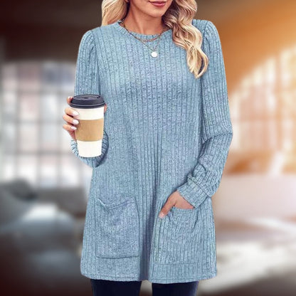 Womens Medium Length Sweater with Round Neckline 4