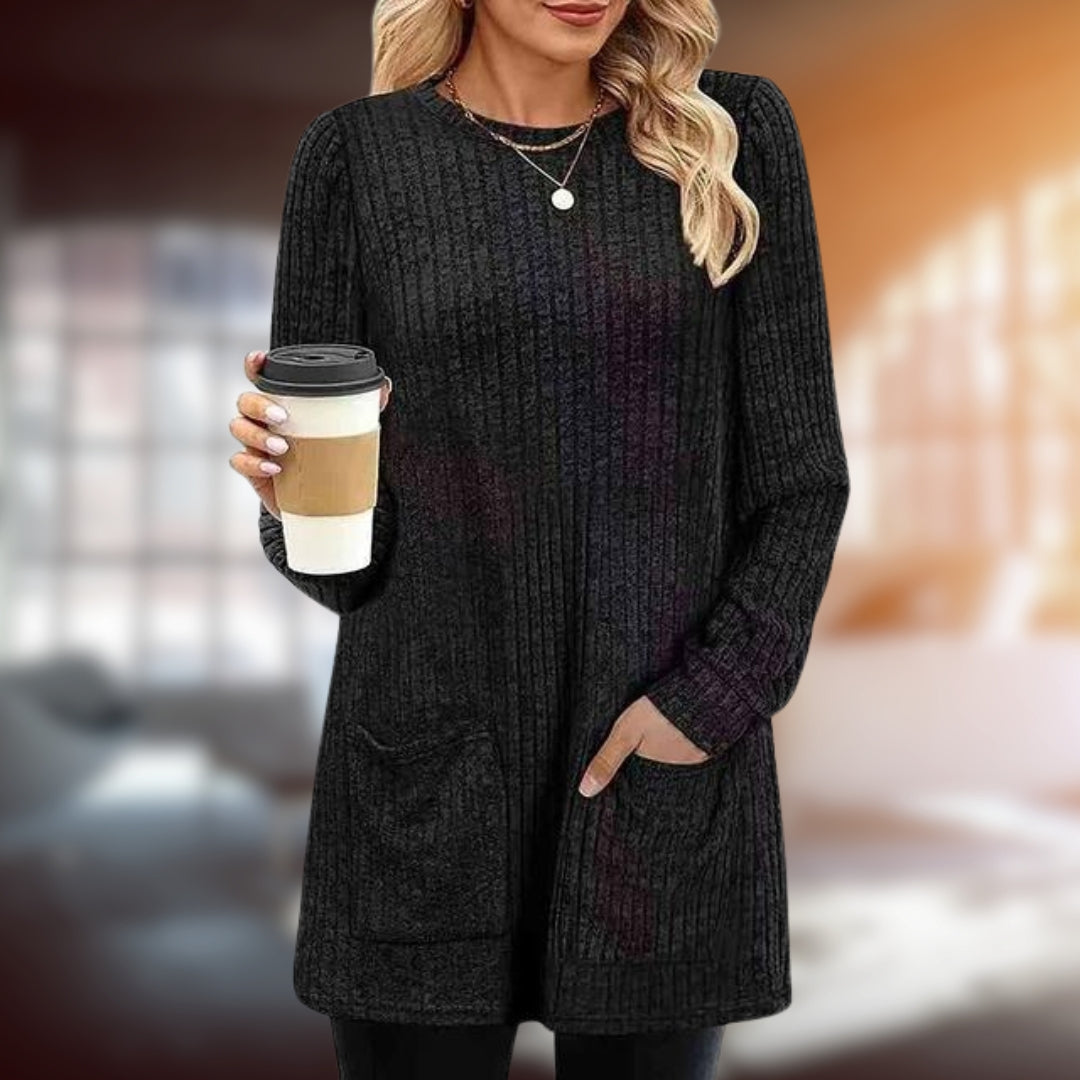 Womens Medium Length Sweater with Round Neckline 5