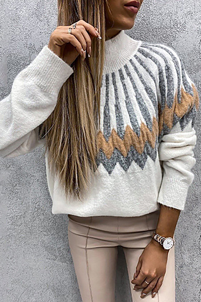 Women's Sweater with Trendy Collar and Unique Print - Cozy Polyester Pullover 5