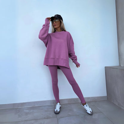 Women's Long Sleeve Sweatshirt and Pants Set – Relaxed Fit