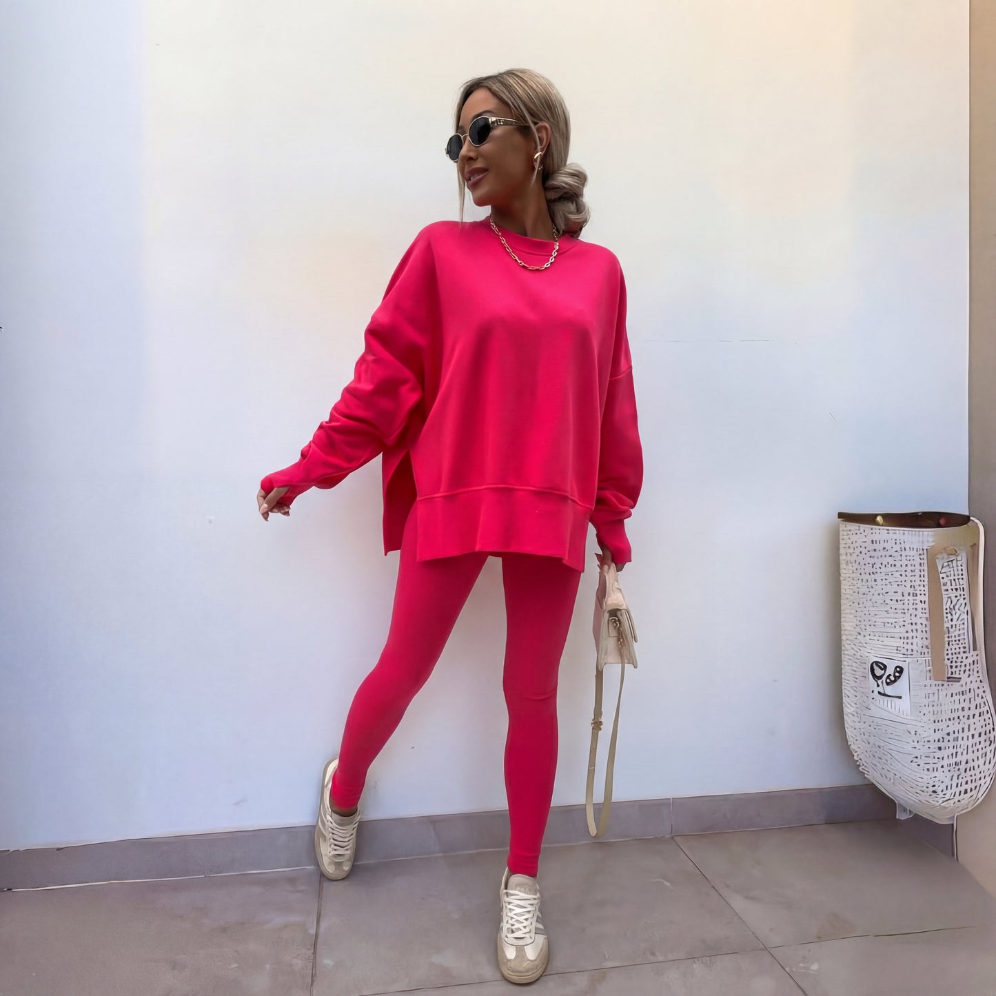 Women's Long Sleeve Sweatshirt and Pants Set – Relaxed Fit
