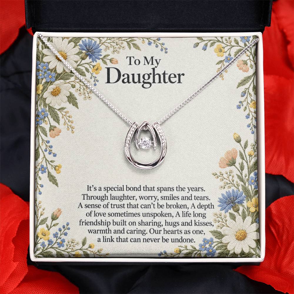 Gift for Daughter – Lucky In Love Necklace & Daisy Card