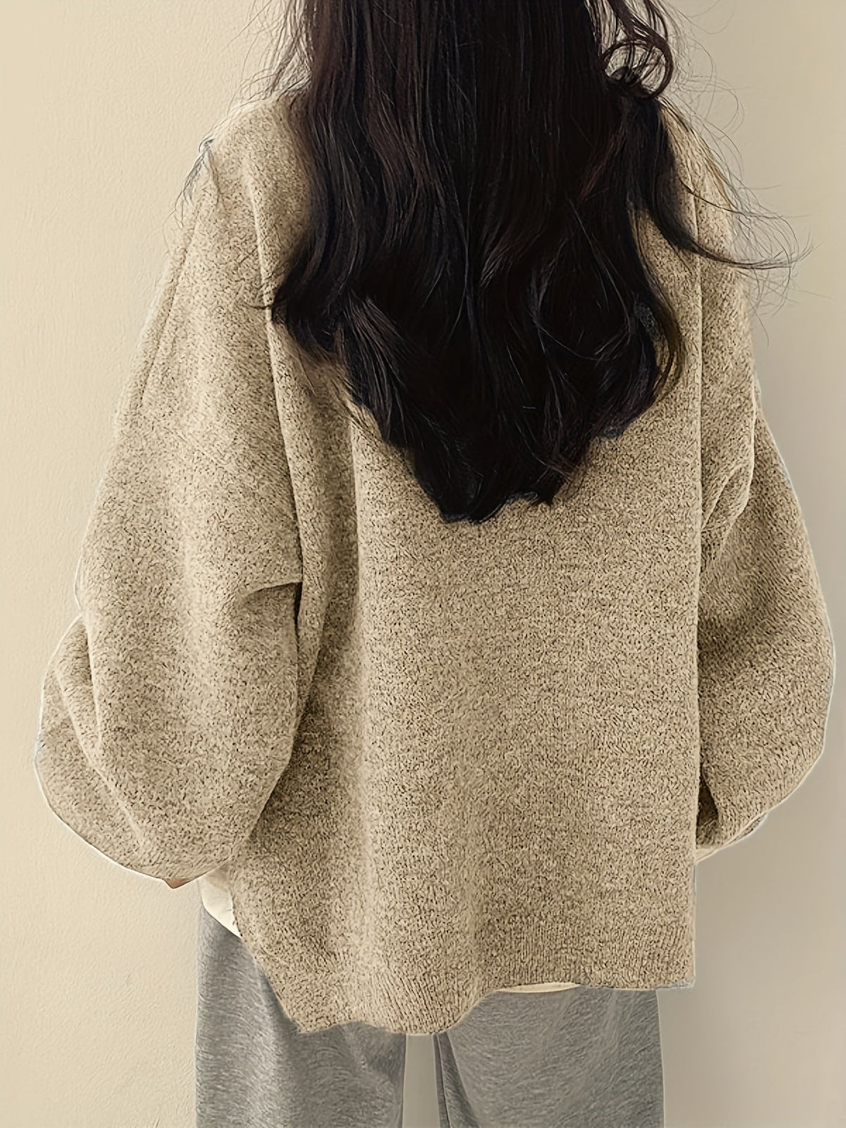 Women's Relaxed Crew Neck Long-Sleeve Sweater - additional product view | Hensley London