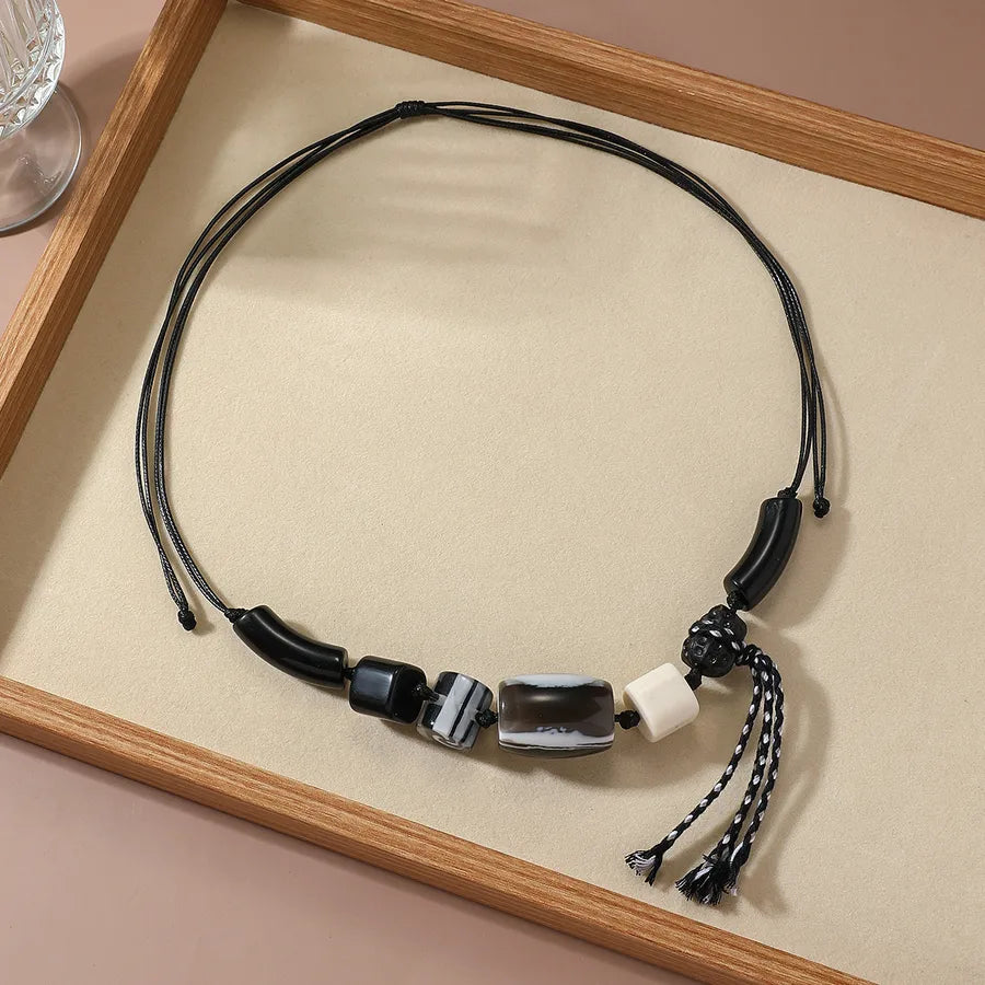 Women's Necklace Geometric Pattern Resin Adjustable Wax Rope 3