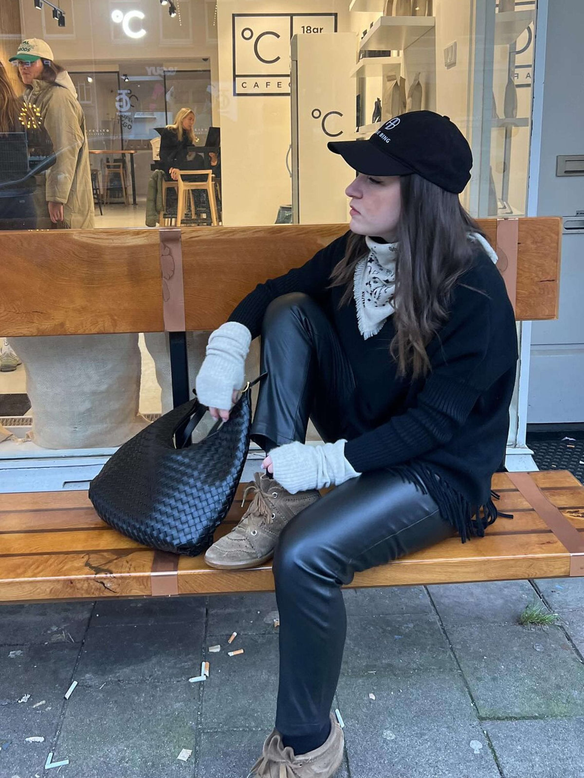 Women's Woven Faux Leather Shoulder Tote Bag – Additional product view | Hensley London