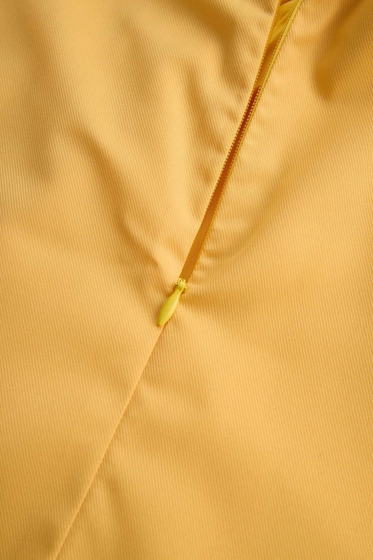 Women's Sleeveless Halter Tie-Neck Blouse – Additional product view | Hensley London