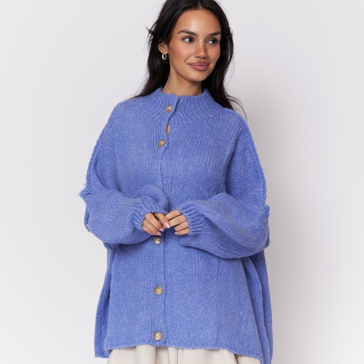 Women's Oversized Knit Cardigan – Gold-Tone Buttons in Pastel Blue – front view | Hensley London